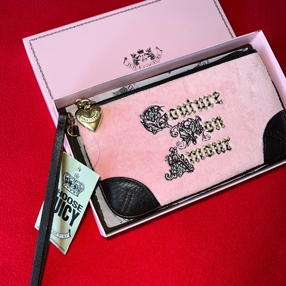NWT JUICY COUTURE Crystal Pink Velour Leather Wristlet Wallet Bag Rare Vintage